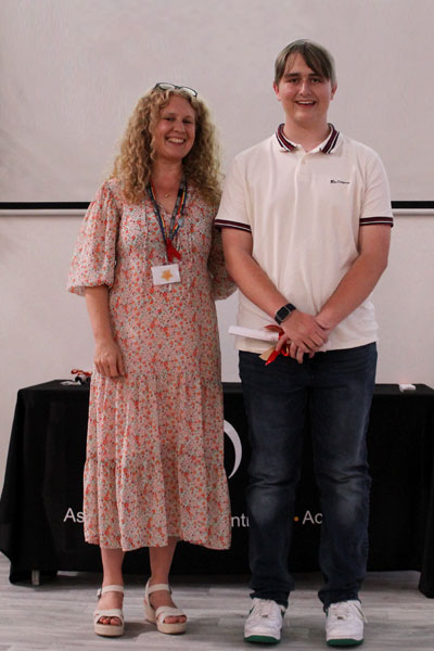 Students recieve their certificates & awards